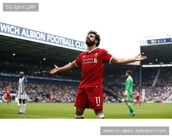 萨拉赫倒三角回传，利物浦跟进推射得手